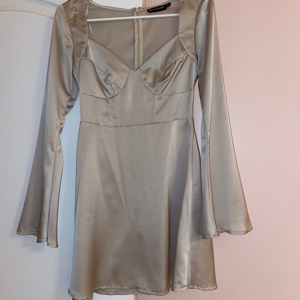 Dress - Picture 2 of 2